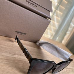 Burberry Sunglasses (New!) 