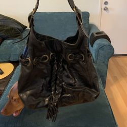 Kooba Womens Sienna Tassel Accent Brass Hardware Black Leather Shoulder Bag 