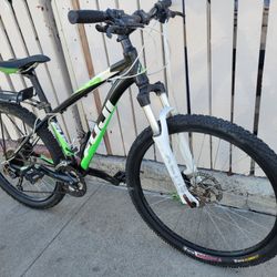 S Frame MT Fuji Nevada 2.0 Dics Brake Suspension 