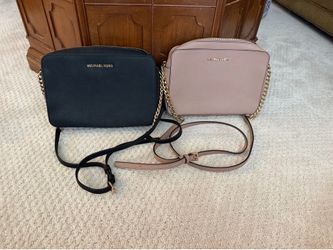 Michael Kors cross body