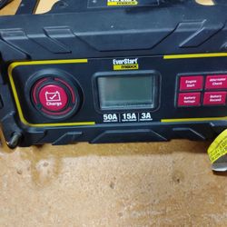 Battery Charger Everstart 