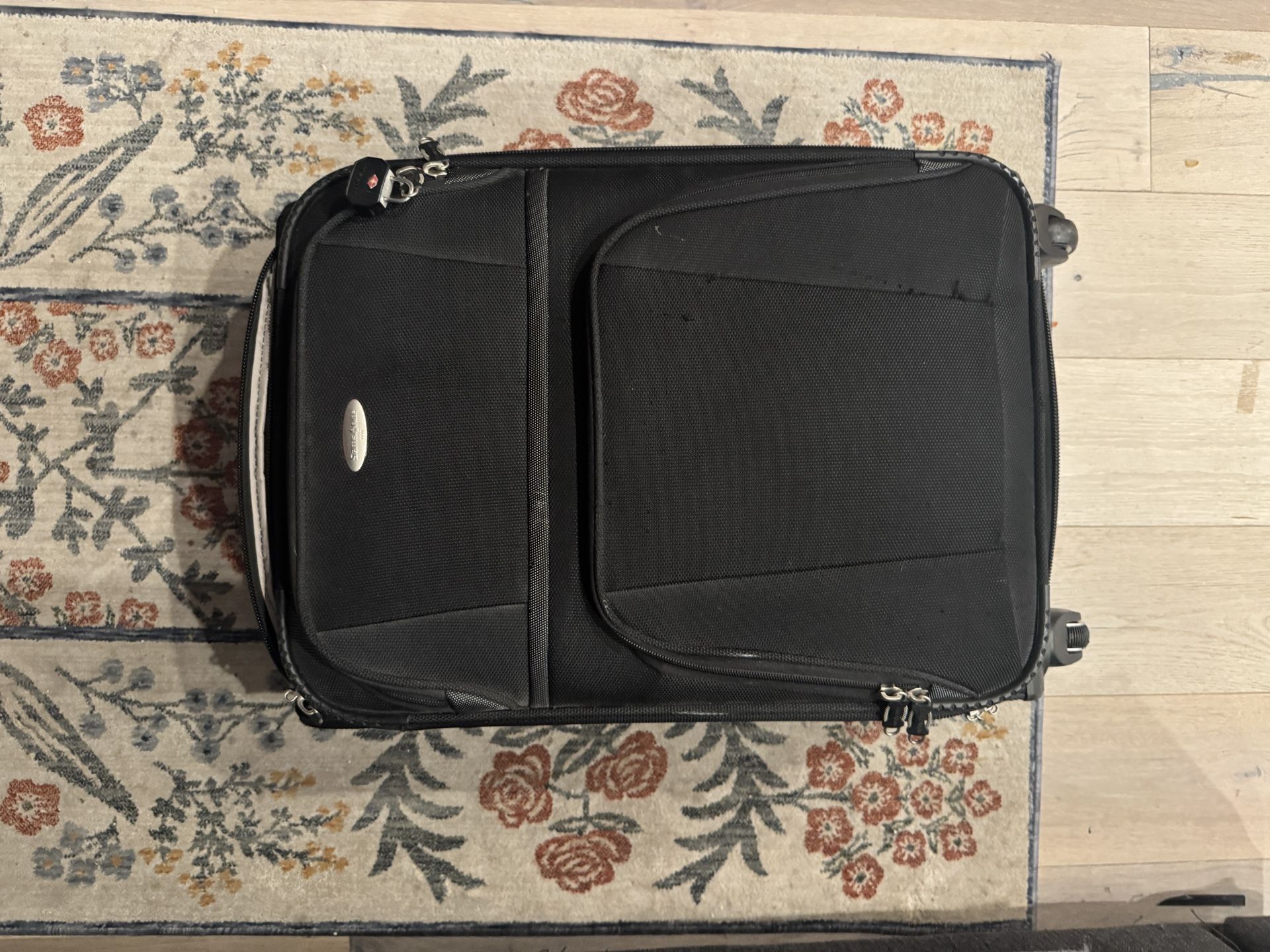 Samsonite Suitcase - Black