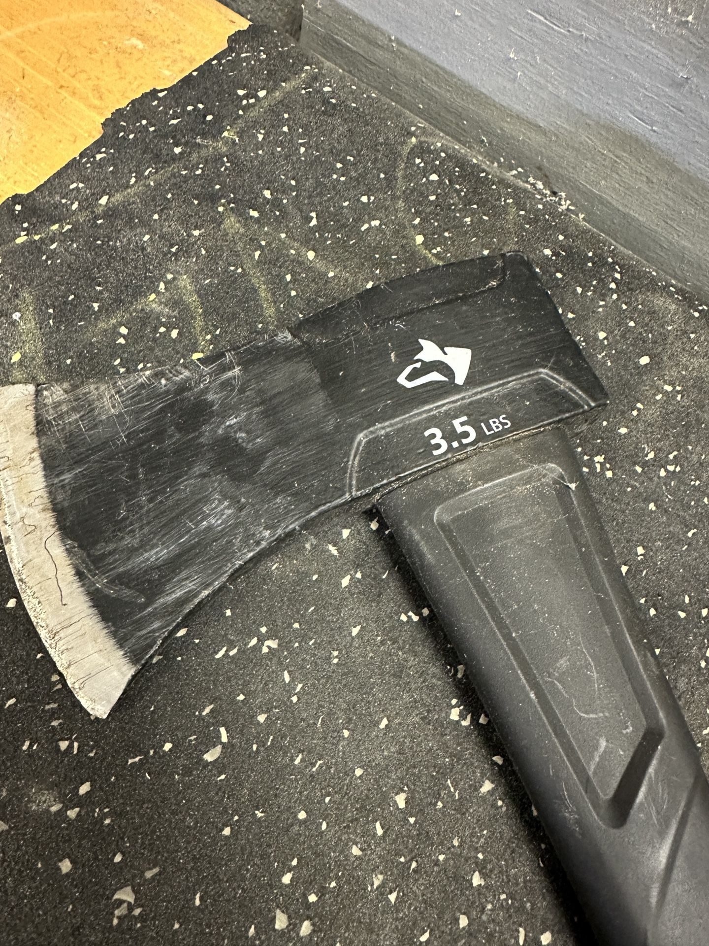 Husky Axe - 3.5 Lb.