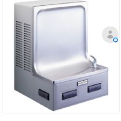 BackSplash Drinking Fountain 