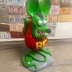 Rat Fink Statue 