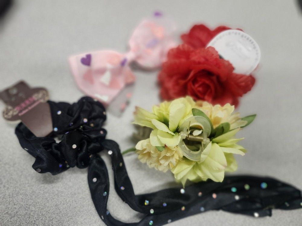 Hair Accessories Flowers And Bows Bundle