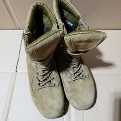 Belleville Men’s Waterproof Assault Flight Boot Men's Size 9R