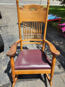 Oak rocking chair