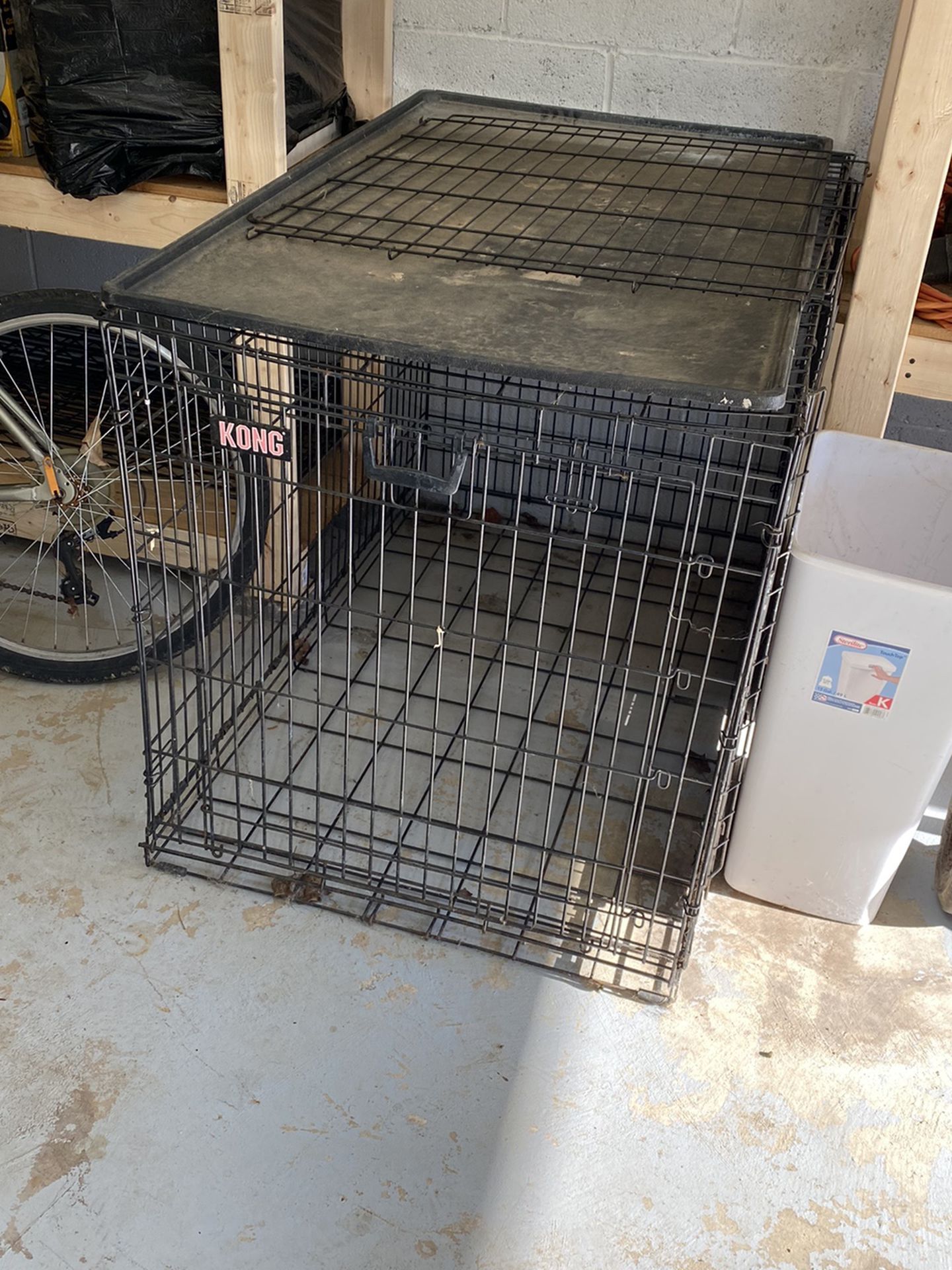 Large Dog cage