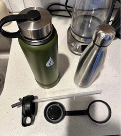 Stainless steel water bottles