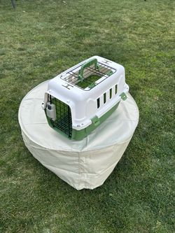 Pet carry crate
