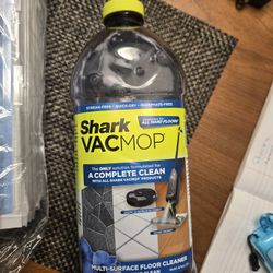 Shark Vac Mop Multi-surface Cleaner  And Disposable Floor Pads