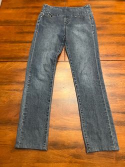 Women's Pull-On Straight Leg Jeans
