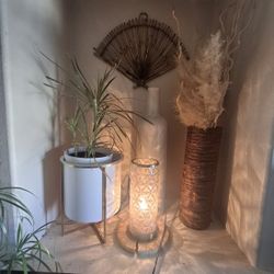 Moving ! Come Take A Look!