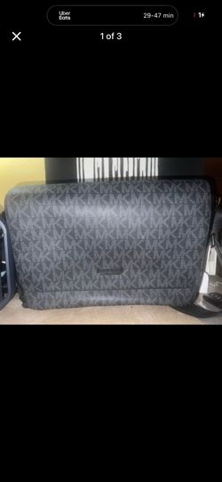Michael kors laptop bag