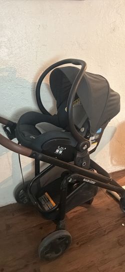 Maxi cosi travel system