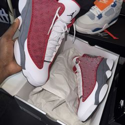 SIZE 9.5 - Air Jordan 13 Red Flints BRAND NEW