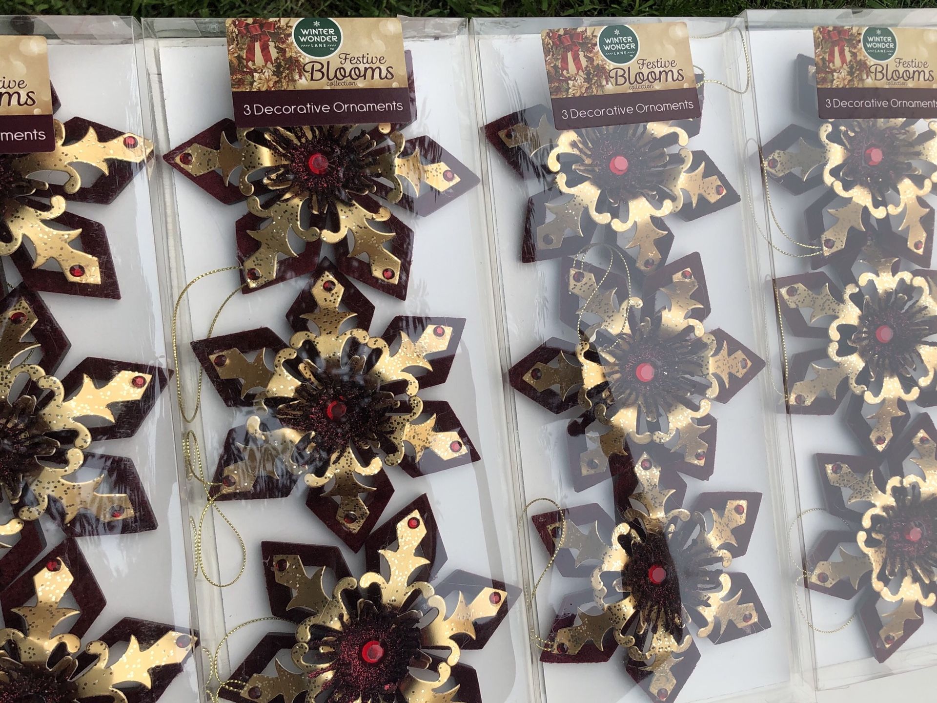 Festive Bloom Decorative Ornaments