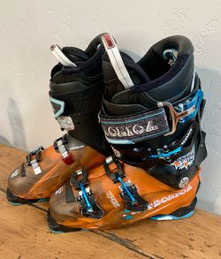 TECNICA COCHISE 120 ‘SKI BOOTS MEN SIZE 27.5/ 9.5