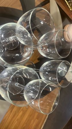 6 Clear Wine Glasses