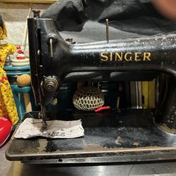Vintage Singer Sewing Machine
