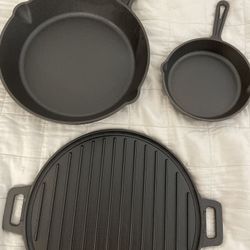 Cast Iron Pans New 25.00  Set
