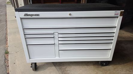Snap On 55" 10 drawer tool box KRA2422PDC
