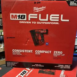 Milwaukee M18 FUEL 18-Volt Lithium-Ion Brushless Cordless Gen II 16-Gauge Angled Finish Nailer (Tool-Only)