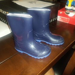 Kids Rain Boots 9 - 10 