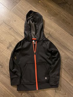 Size 6/7 black jacket