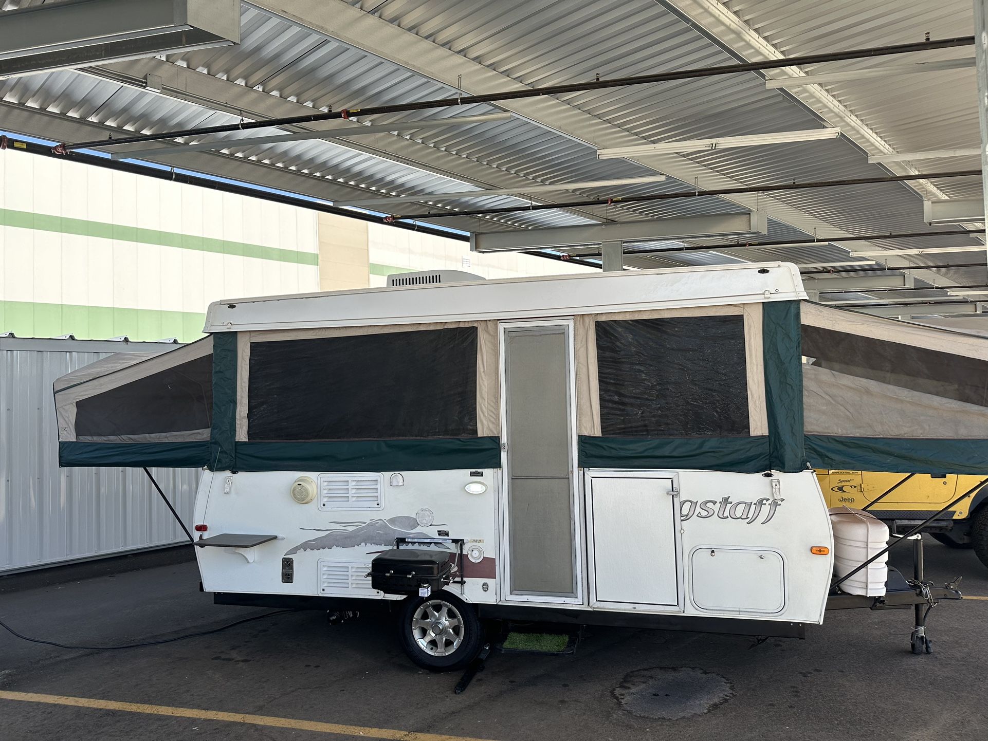 2008 Forest River Flagstaff HW27