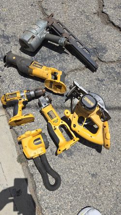 DEWALT Tools