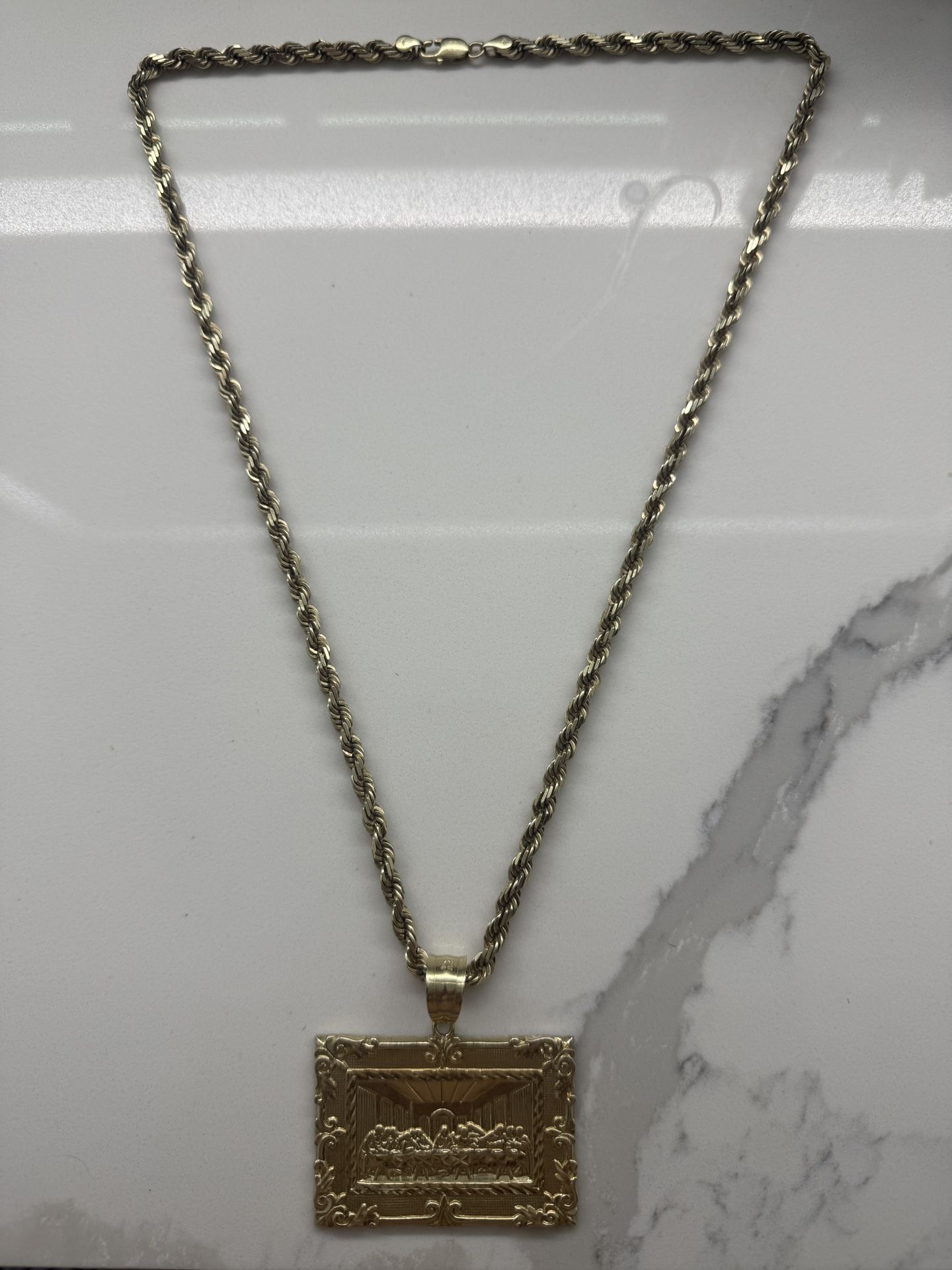 rope and pendant set