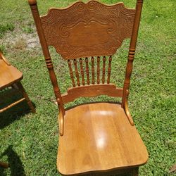 chairs and dining table