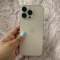 iPhone 16 Pro Max 256 GB Unlocked