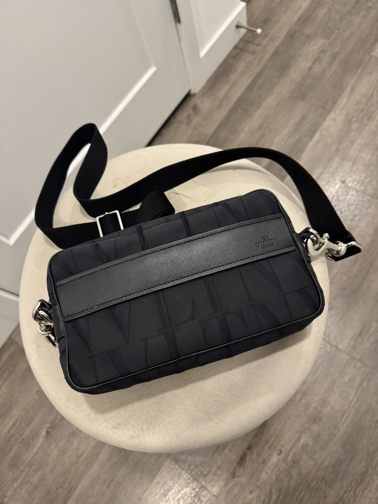 Valentino GARAVANI Black Nylon ‘VLTN’ Bag