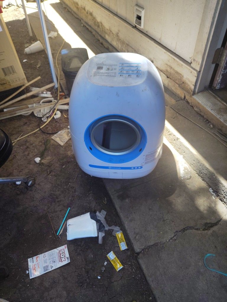 Self Cleaning Litter Box For Cats