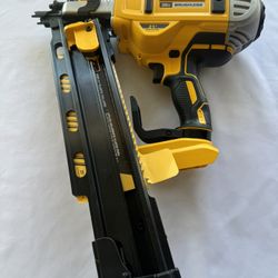 Dewalt 21 Degree Framing Nail Gun 20v NAIL GUN ONLY