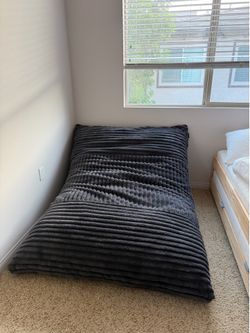 Giant Bean Bag Chairs with Machine Washable Cover