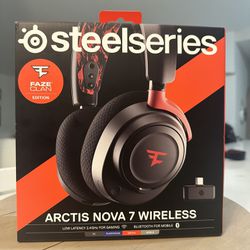 Steelseries Arctic Nova 7 Faze edition 