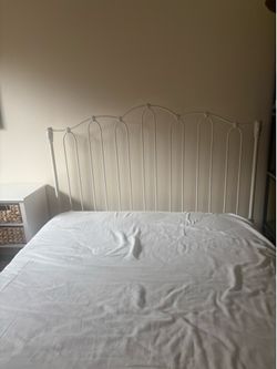 Full bed