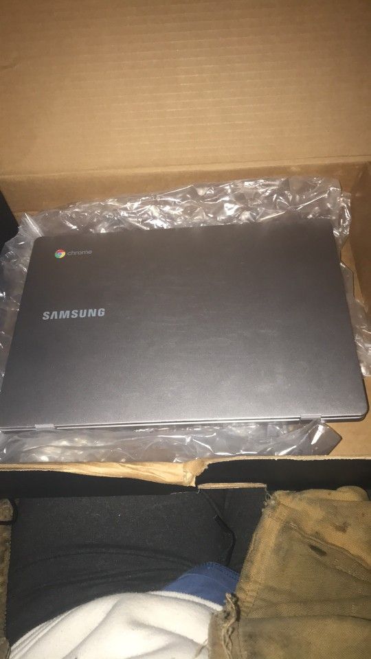 Samsung Google Laptop