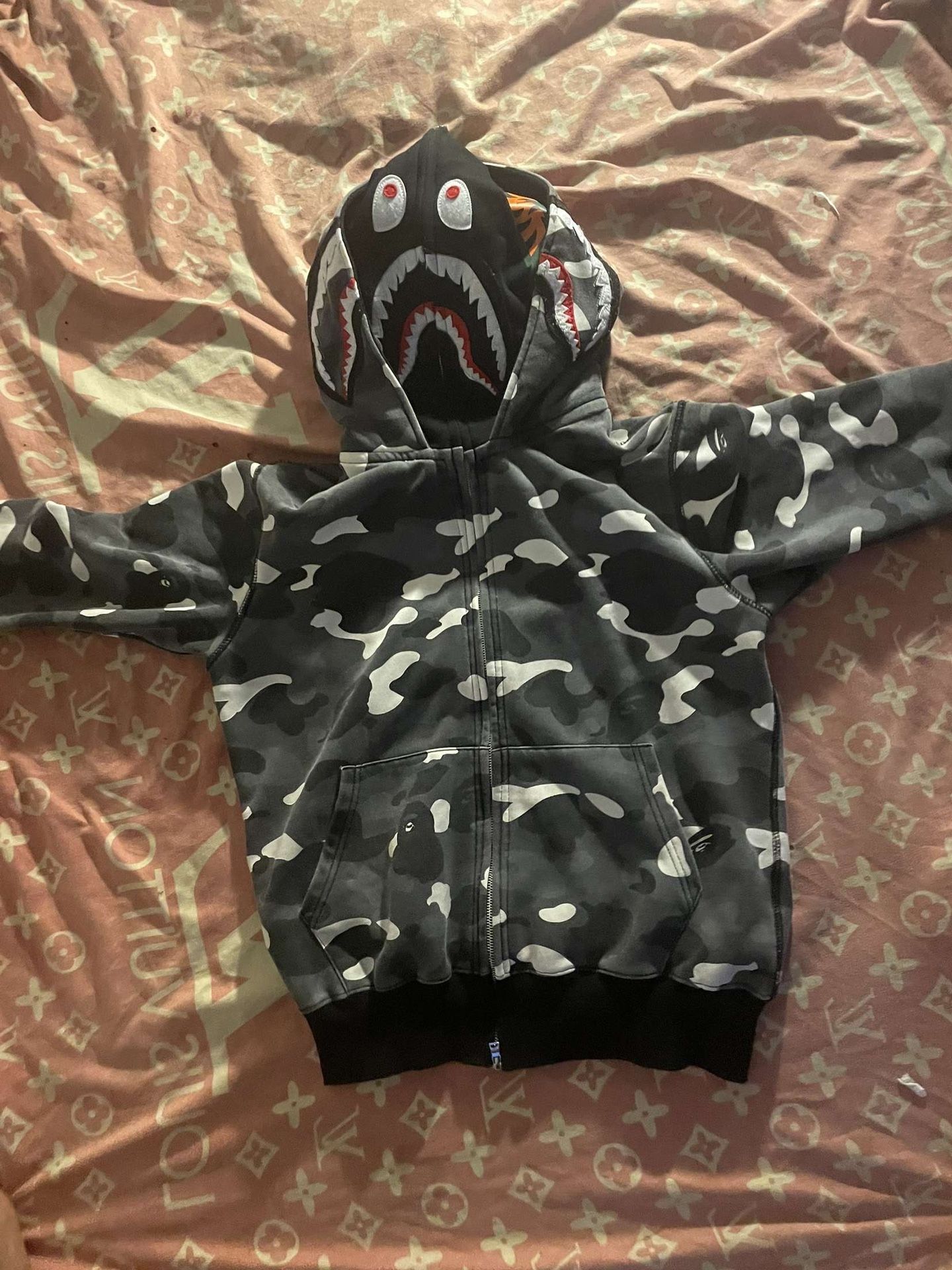 bape hoodie