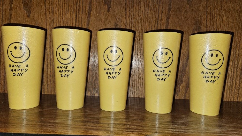 70’s Vintage Yellow/Golden Color “Have a Happy Day” Smiley Face Tumblers