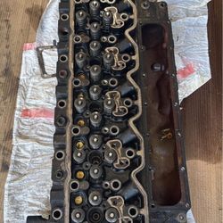 5.9 Cummins Head 2003
