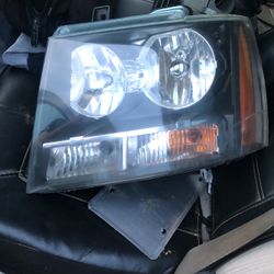 Chevy Tahoe Headlights
