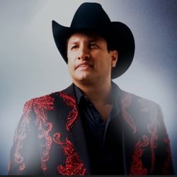 Julian Alvarez Tickets