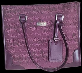 Mary Kay shoulder bag.