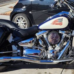 1999 Yamaha custom Roadstar 1600