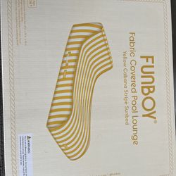 FUNBOY POOL LOUNGE 